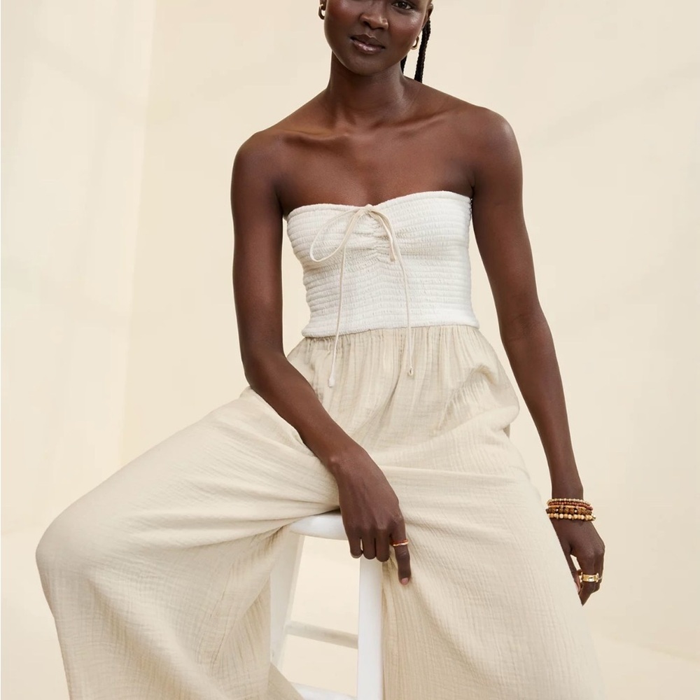 White and Cream Strapless Jumpsuit - Picture 4 of 5